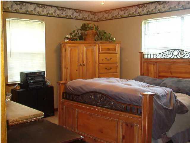 371 John Road Holt, FL 32564 - Photo 4 of 6 Gallery Image 4
