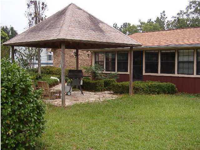 371 John Road Holt, FL 32564 - Photo 6 of 6 Gallery Image 6