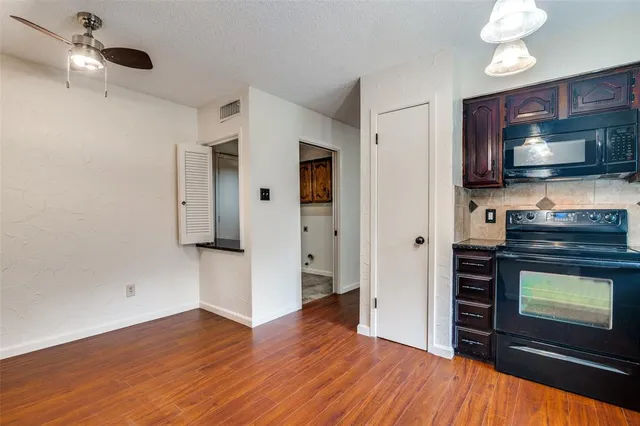 $439,999 | 1501 Barclay Drive, Richardson, TX 75081