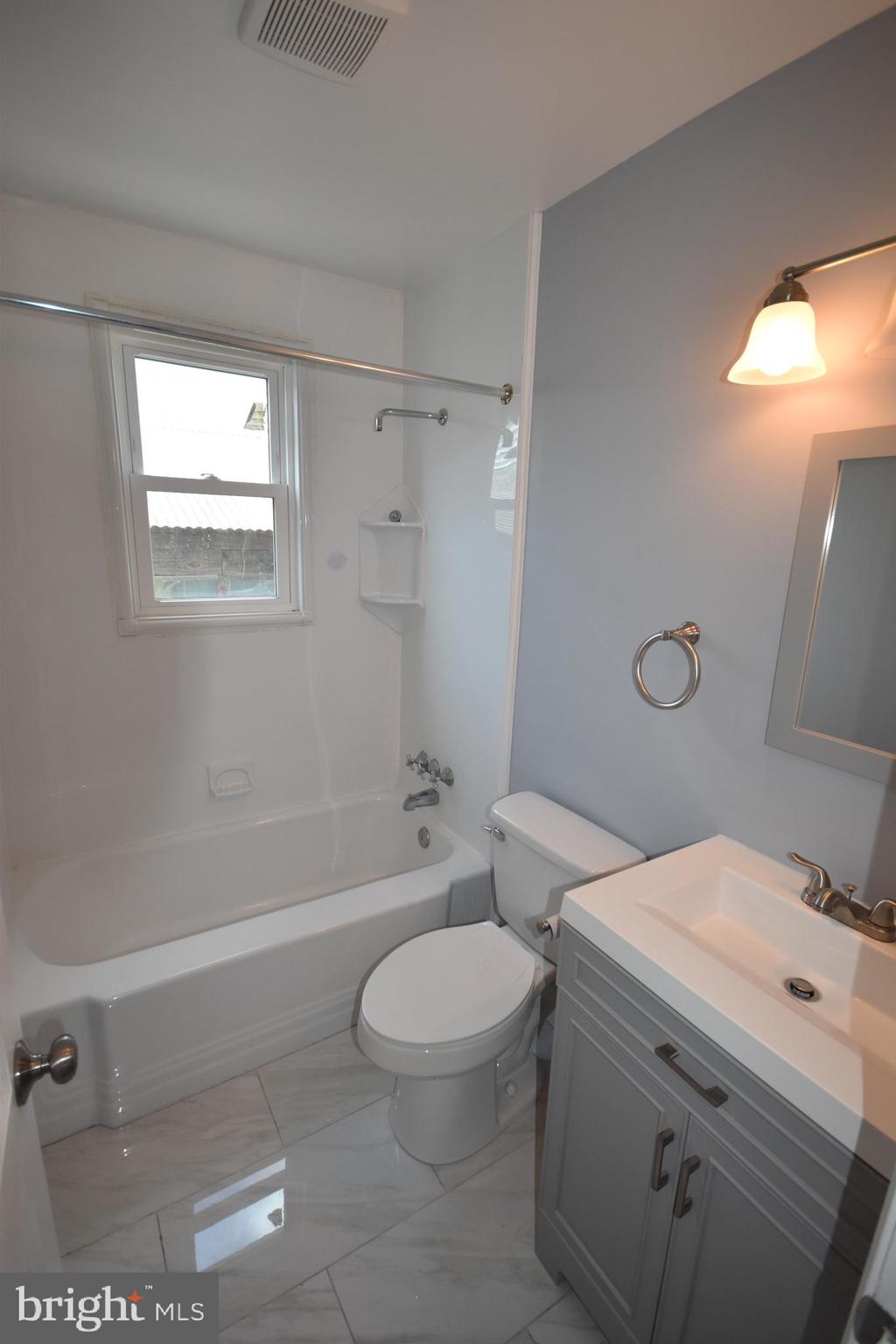 7300 Windsor Mill Road Baltimore, MD 21244 - Photo 14 of 24
