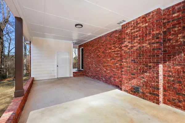 $225,000 | 219 S-24-425, Greenwood, SC 29646