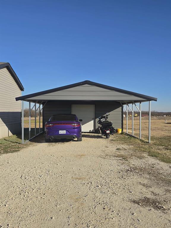 1381 Hackleman Road Whitesboro, TX 76273 - Photo 2 of 25