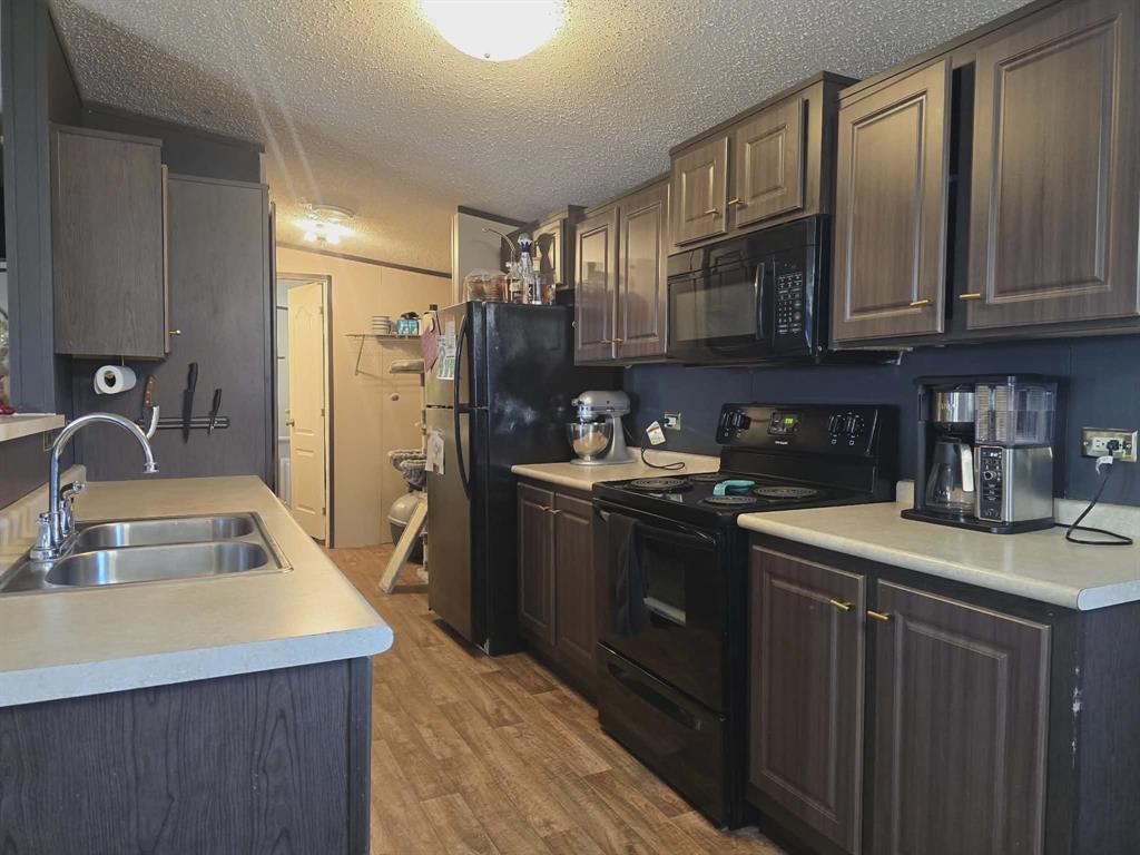 1381 Hackleman Road Whitesboro, TX 76273 - Photo 6 of 25