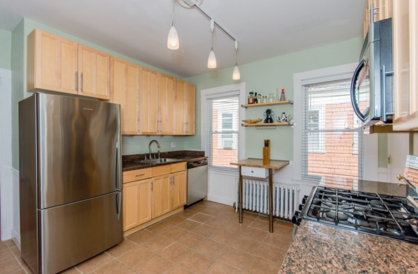 83 Glen Road, Unit 3 Boston, MA 02130 - Photo 4 of 15 Gallery Image 4