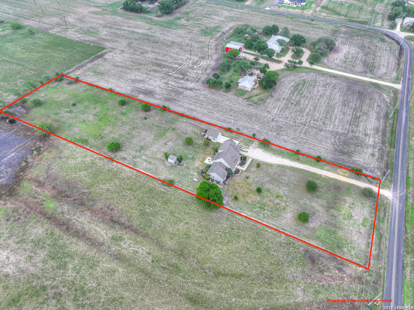 2048 East Martindale Road Seguin, TX 78155 - Photo 5 of 41