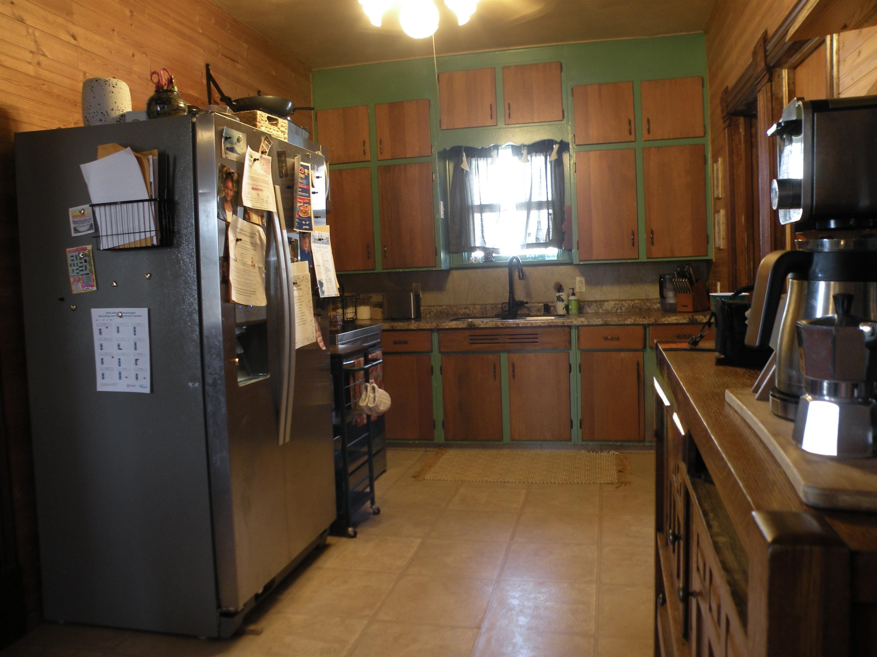 110 Prospect Street Bloomington, WI 53804 - Photo 6 of 21