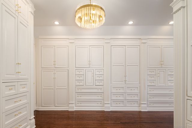 $6,495,000 | 474 Ponus Ridge Road, New Canaan, CT 06840