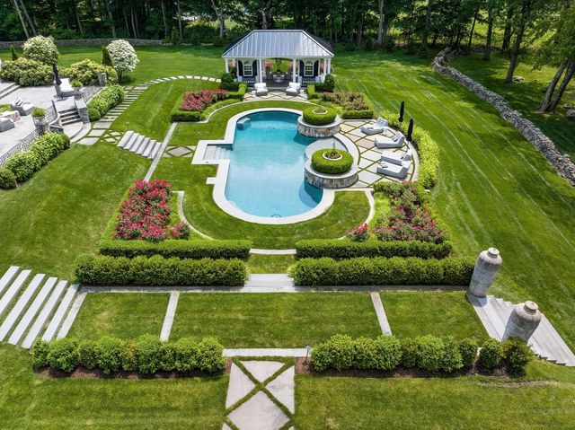 $6,495,000 | 474 Ponus Ridge Road, New Canaan, CT 06840