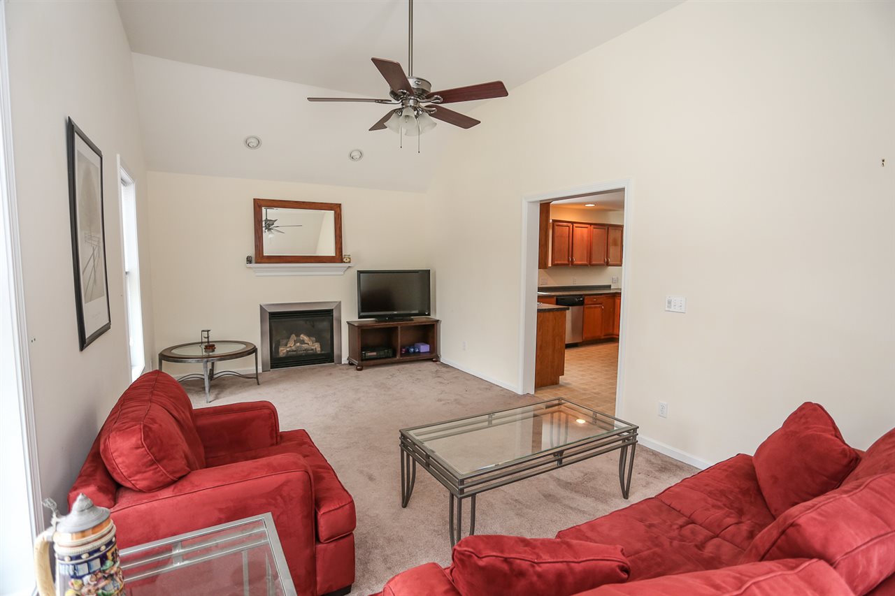 4 Woodside Lane Rochester, NH 03867 - Photo 19 of 38