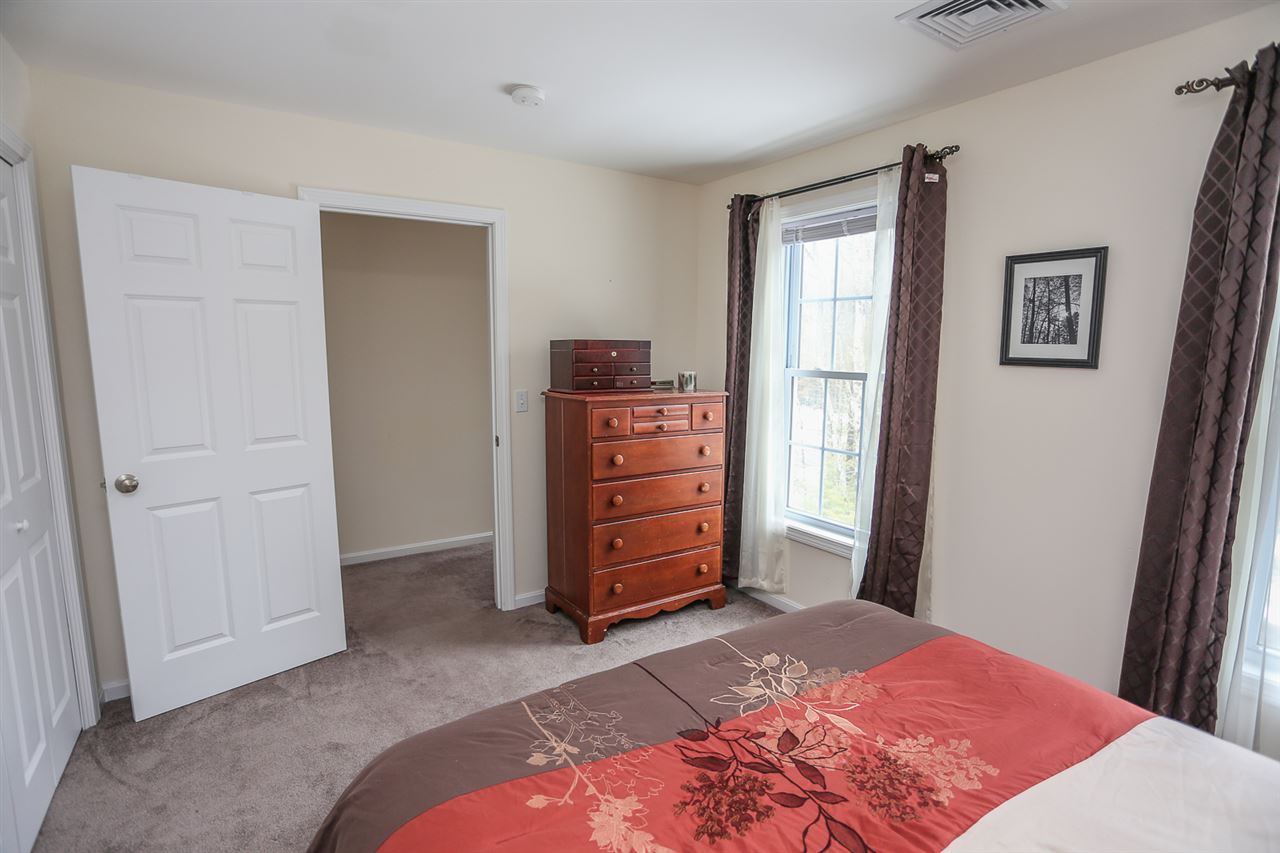 4 Woodside Lane Rochester, NH 03867 - Photo 20 of 38