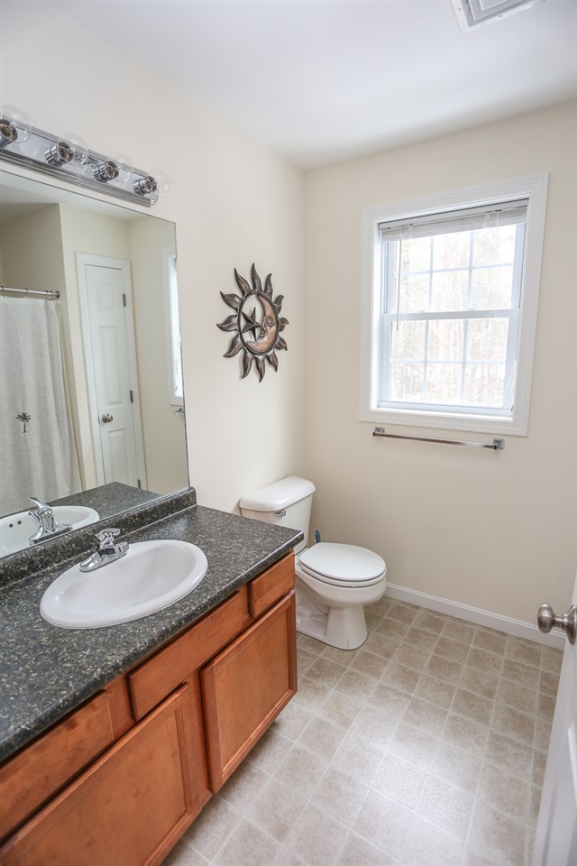 4 Woodside Lane Rochester, NH 03867 - Photo 25 of 38