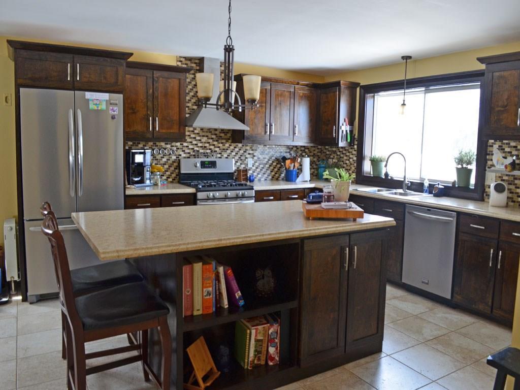 305 Bangor Road Waterville, ME 04901 - Photo 6 of 22 Large island, perfect to pull up and...