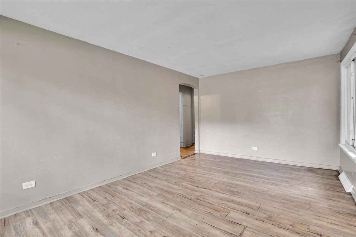 9302 South Rhodes Avenue Chicago, IL 60619 - Photo 19 of 21