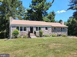 $550,000 | 219 Stony Run Road, Spring City, PA 19475