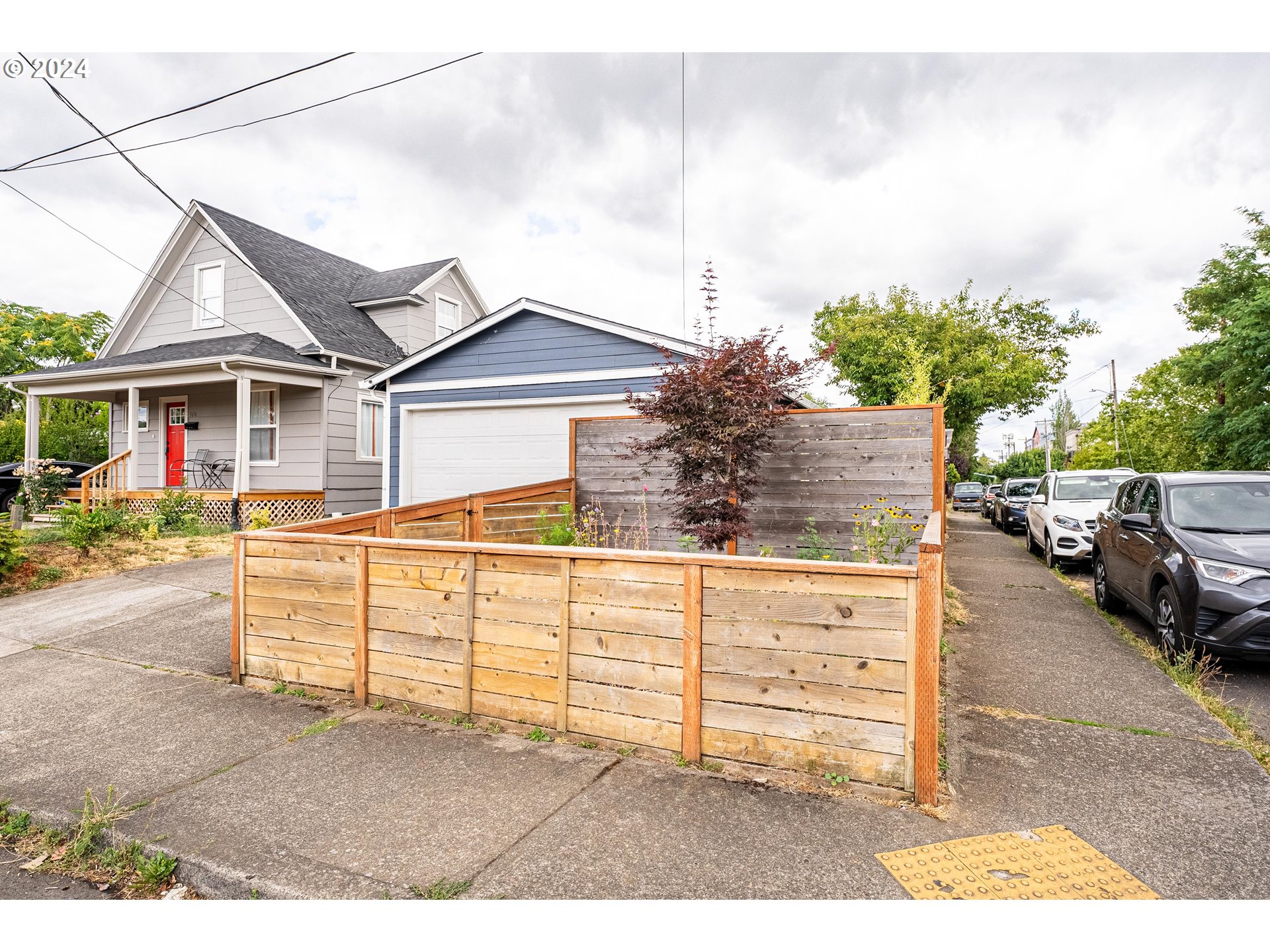 8809 Southeast Reedway Street Portland, OR 97266 - Photo 27 of 39 Gallery Image 27