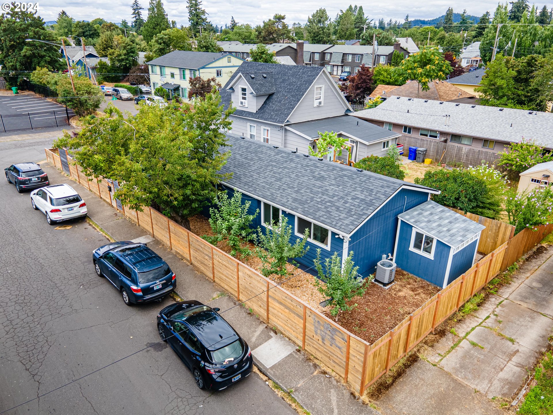 8809 Southeast Reedway Street Portland, OR 97266 - Photo 29 of 39 Drone View/UAV