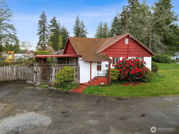$625,000 | 6302 104th Street East, Puyallup, WA 98373