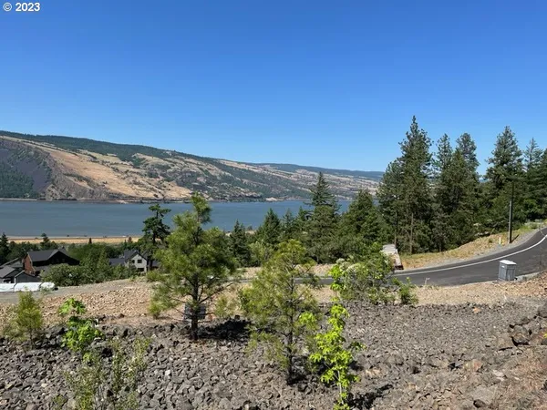 $349,000 | Asher Street, Unit 38, Mosier, OR 97040