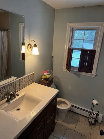 $2,800 | 11 Maple Street, West Boylston, MA 01583