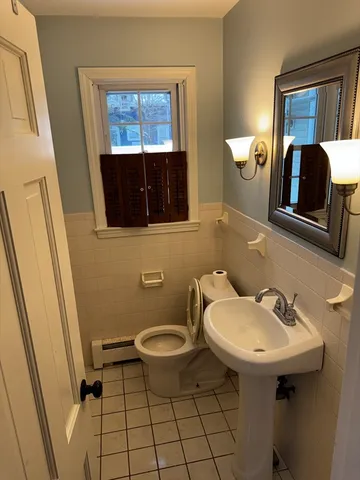 $2,800 | 11 Maple Street, West Boylston, MA 01583