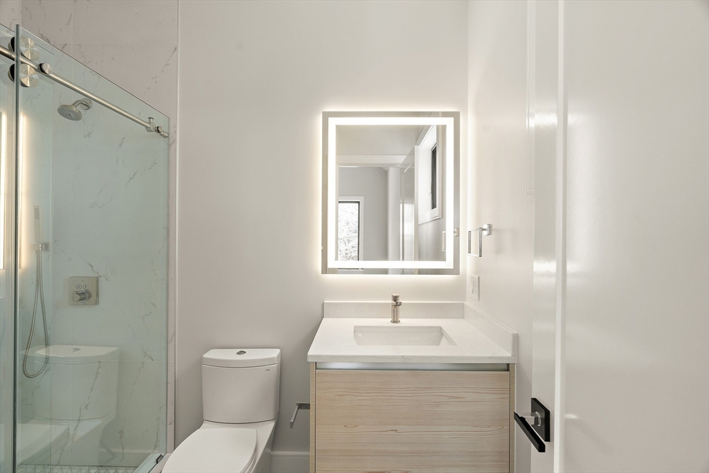 16 Dorcar Road Newton, MA 02467 - Photo 26 of 39