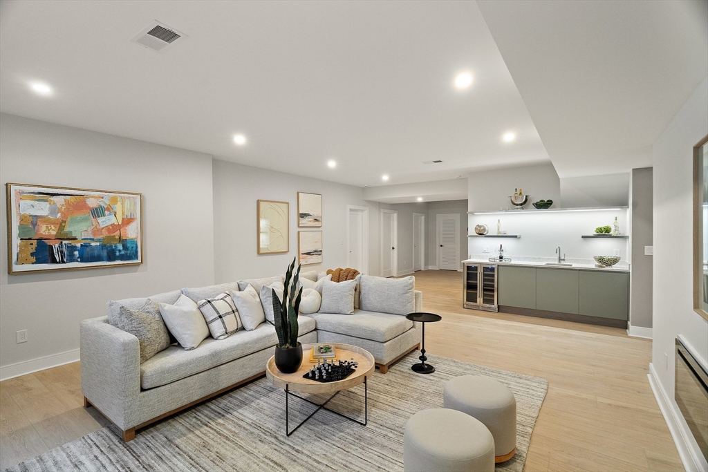 16 Dorcar Road Newton, MA 02467 - Photo 38 of 39