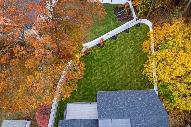 a view of an outdoor space and a yard