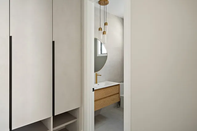 a en suite bathroom with a sink