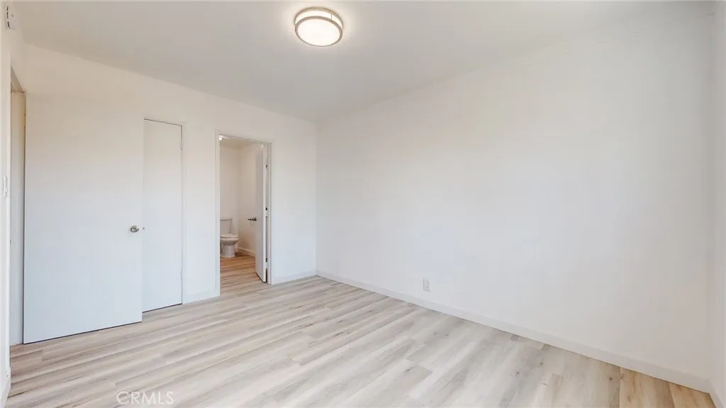 239 3rd Avenue Venice, CA 90291 - Photo 7 of 24 a view of empty room
