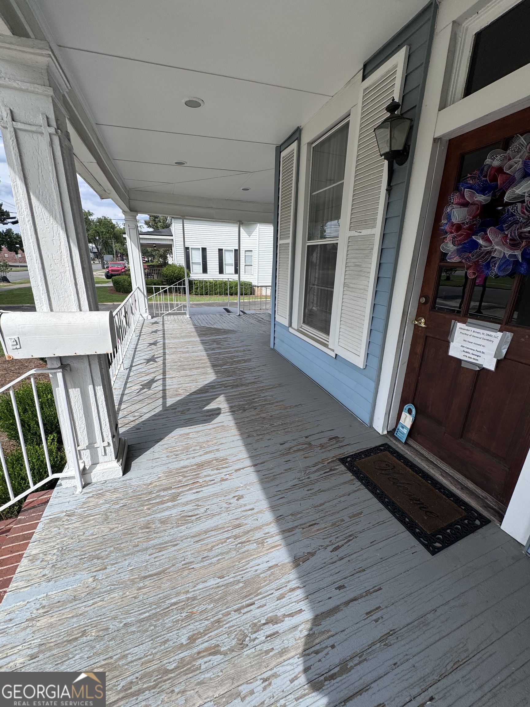 526 Academy Avenue Dublin, GA 31021 - Photo 5 of 52