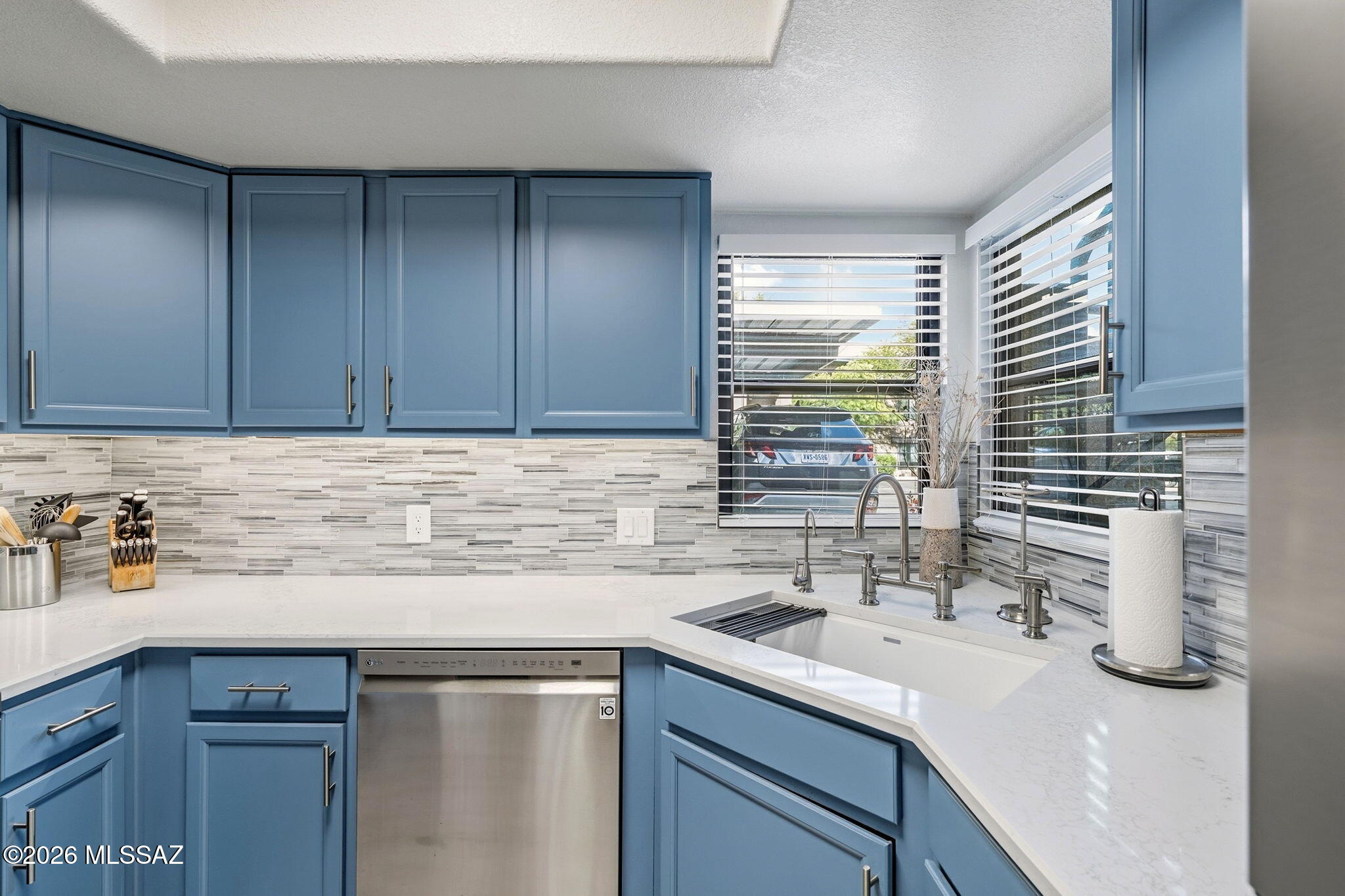 5855 North Kolb Road, Unit 4104 Tucson, AZ 85750 - Photo 16 of 50 39-web-or-mls-Kolb Rd #4104-18