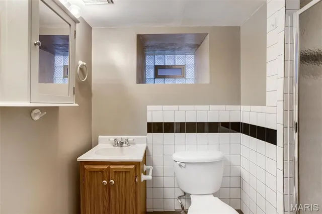 $210,000 | 3831 Burgen Avenue, St. Louis, MO 63116