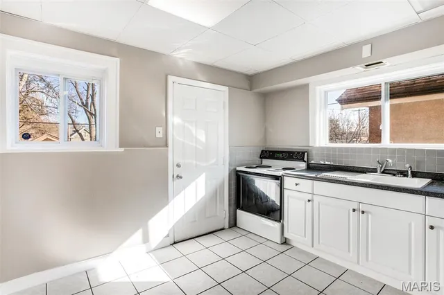 $210,000 | 3831 Burgen Avenue, St. Louis, MO 63116