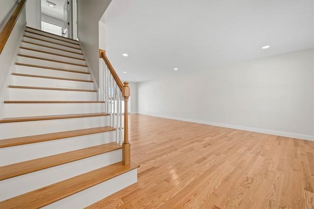 $592,000 | 7 Betsy Williams Drive, Warwick, RI 02889