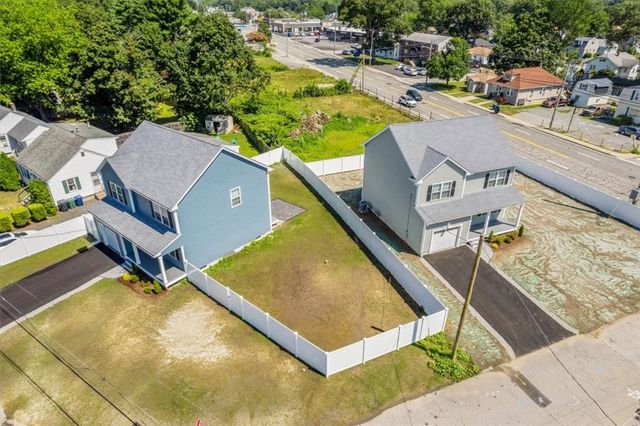 $592,000 | 7 Betsy Williams Drive, Warwick, RI 02889