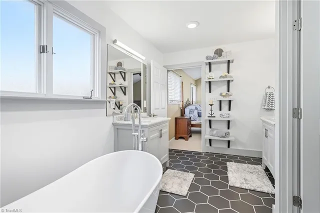 $375,000 | 125 Pembrooke Ridge Court, Advance, NC 27006