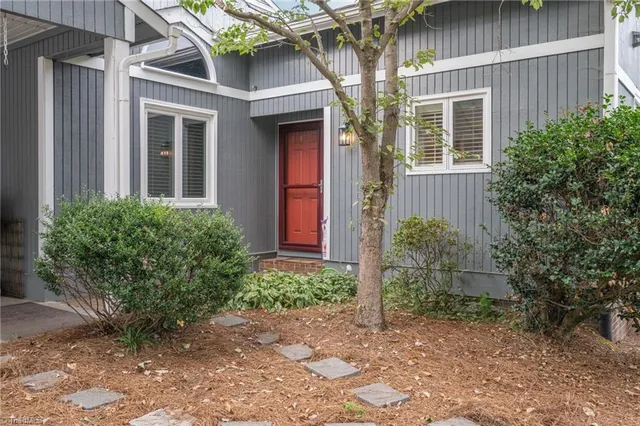 $375,000 | 125 Pembrooke Ridge Court, Advance, NC 27006