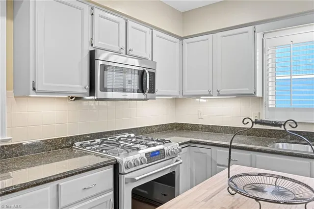 $375,000 | 125 Pembrooke Ridge Court, Advance, NC 27006