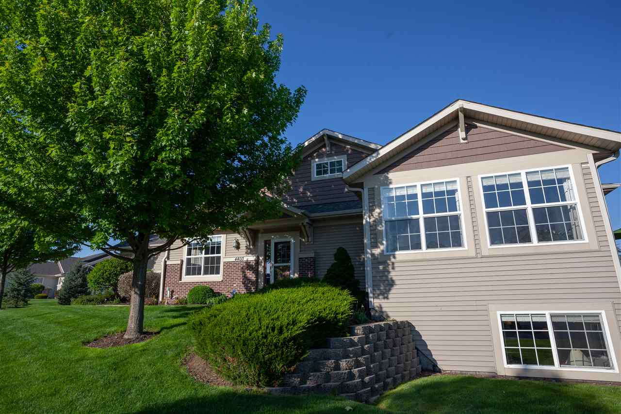 4403 Perry Ridge Lane Loves Park, IL 61111 - Photo 25 of 25 a front view of a house with a yard