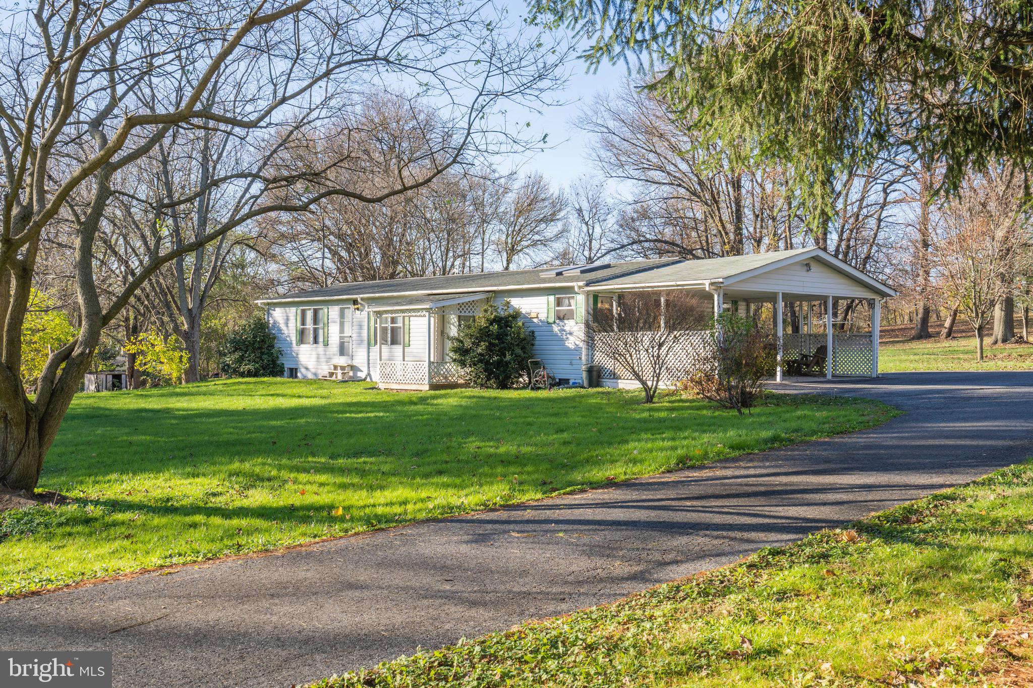 107 Rocky Springs Road Avondale, PA 19311 - Photo 3 of 29