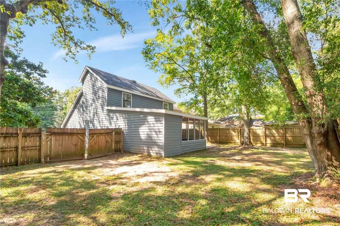 861 Wildwood Avenue Mobile, AL 36609 - Photo 33 of 36