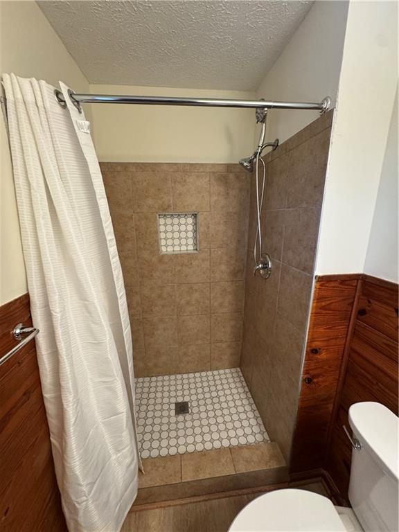 3599 Ridge Road Southeast Smyrna, GA 30080 - Photo 3 of 27 a bathroom with a sink and a shower