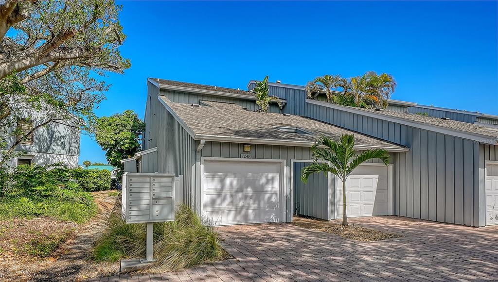 1249 Dockside Place, Unit 110 Sarasota, FL 34242 - Photo 1 of 41