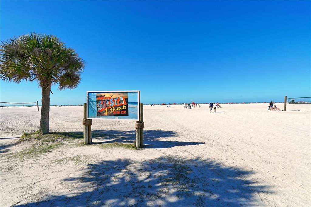 1249 Dockside Place, Unit 110 Sarasota, FL 34242 - Photo 40 of 41