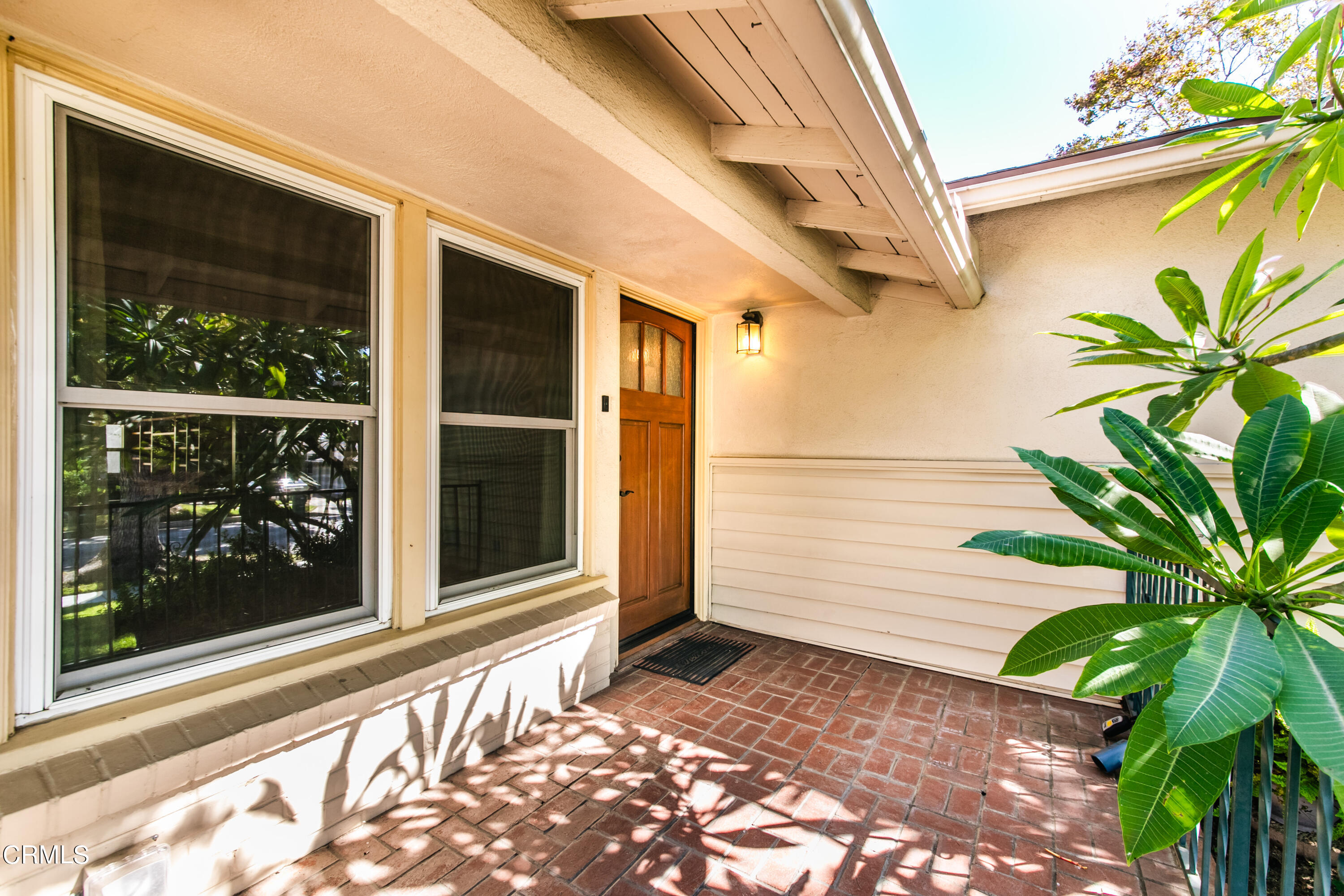 3755 Mayfair Drive Pasadena, CA 91107 - Photo 3 of 37