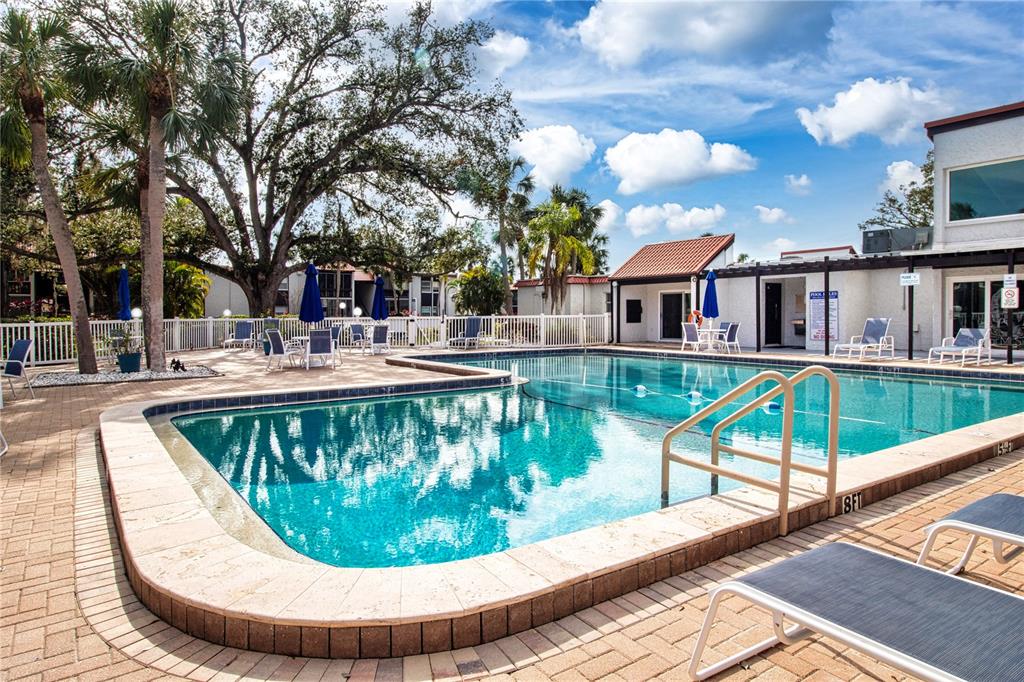 3259 South Beneva Road, Unit 102 Sarasota, FL 34232 - Photo 30 of 38