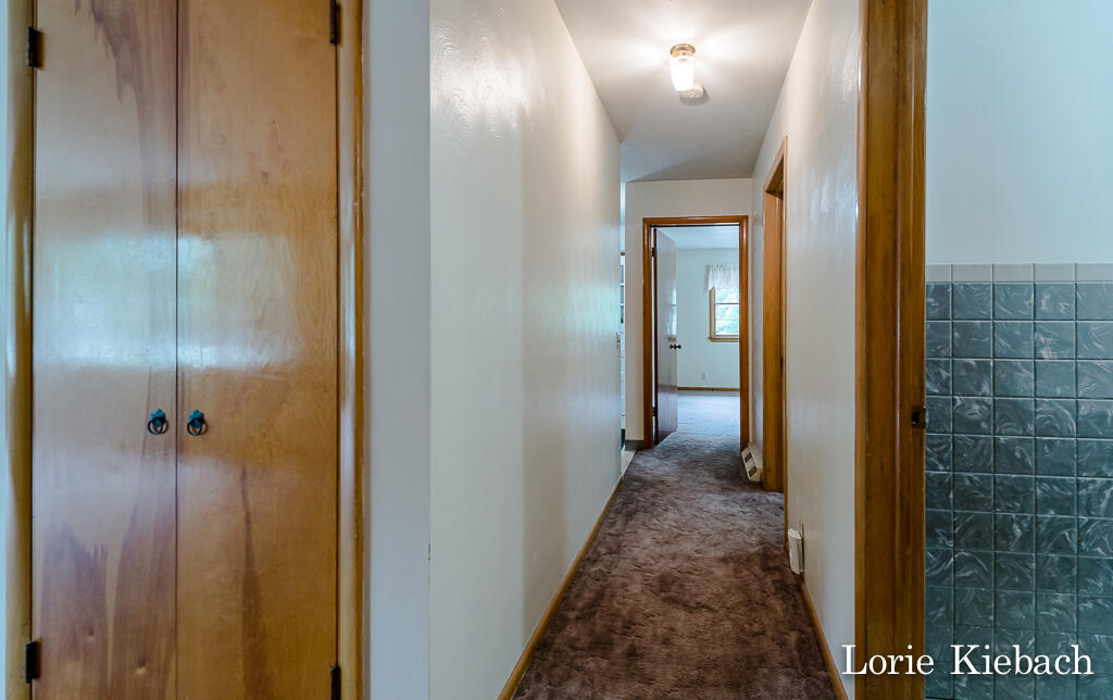 2891 West Fruitport Rd. Spring Lake, MI 49456 - Photo 25 of 43 2891W.Fruitport29Lores