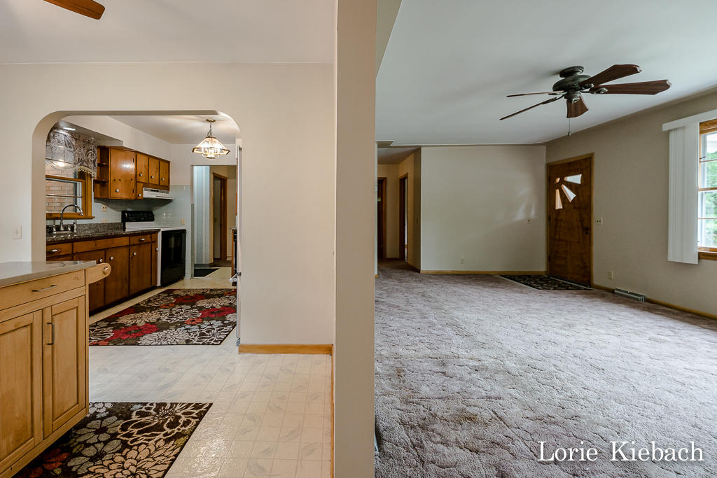 2891 West Fruitport Rd. Spring Lake, MI 49456 - Photo 35 of 43 2891W.Fruitport40Lores