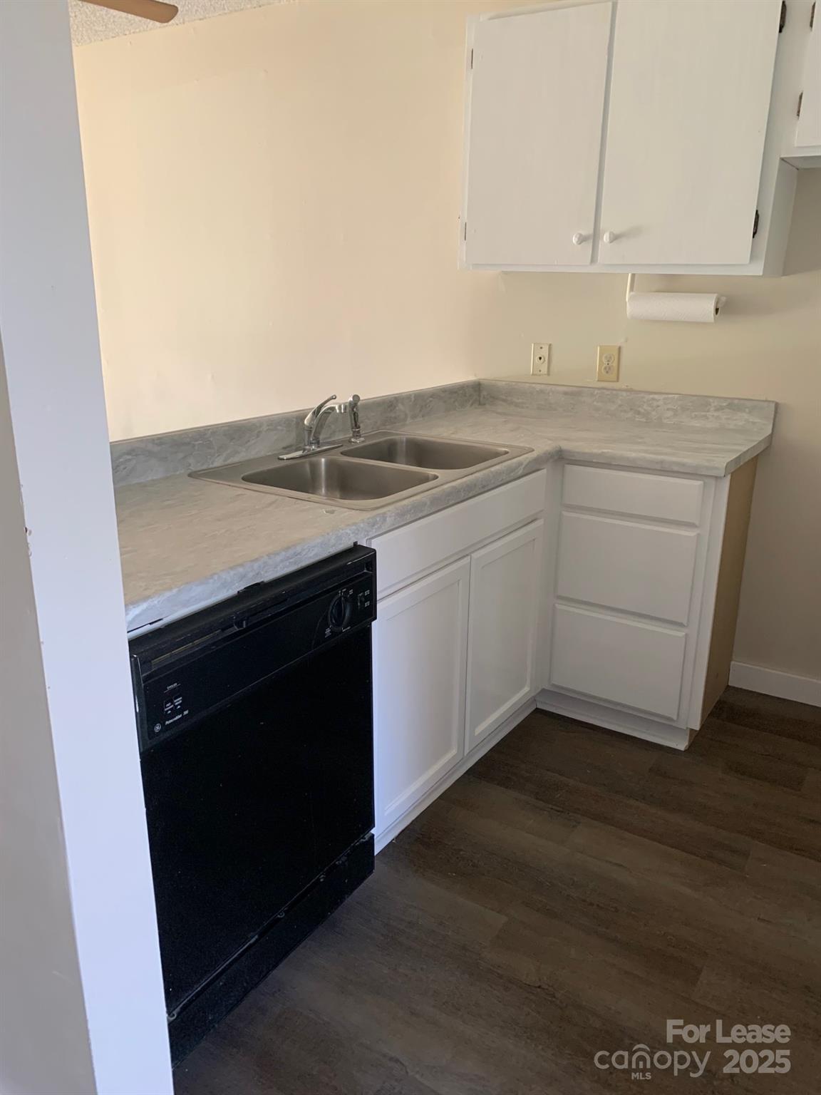 128 Zeb Street, Unit C101 Boone, NC 28607 - Photo 4 of 17 a kitchen with a sink and a stove