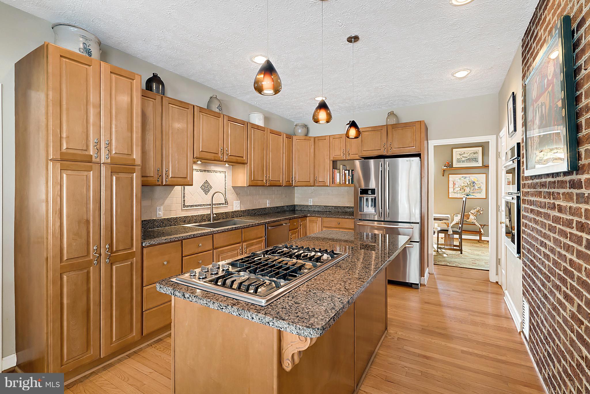 15325 Old Barn Road Rixeyville, VA 22737 - Photo 20 of 58 Kitchen showing downdraft grill in island.